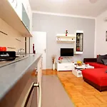 Miranda Apartman *